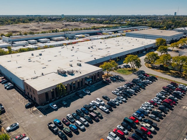 Parking lot of Dynamic Manufacturing Inc