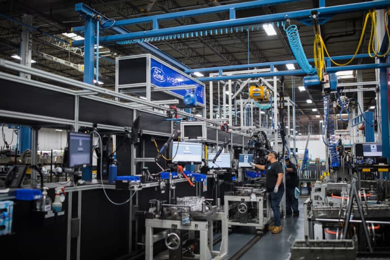 How Advanced CNC Machining Revolutionizes Automotive Remanufacturing